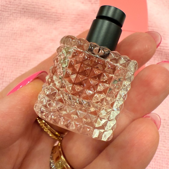 Valentino Donna Born in Roma Eau de Parfum - Pink - Deluxe Size 6ml/.2 fl oz NIB - Picture 2 of 5